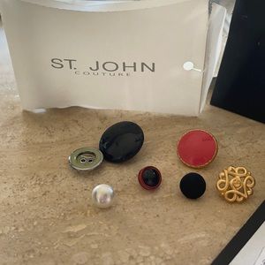 St. John Couture Assorted Grab Bundle 7 buttons
